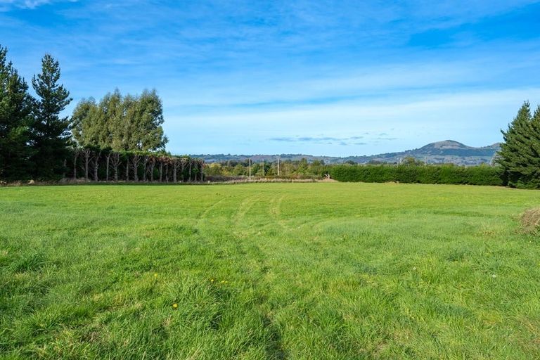 Photo of property in 210 Tirohanga Road, North Taieri, Mosgiel, 9092