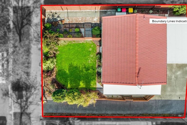 Photo of property in 201a Queenspark Drive, Parklands, Christchurch, 8083