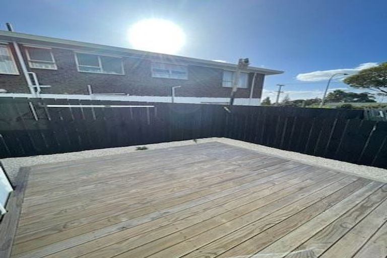 Photo of property in 39b Exminster Street, Blockhouse Bay, Auckland, 0600