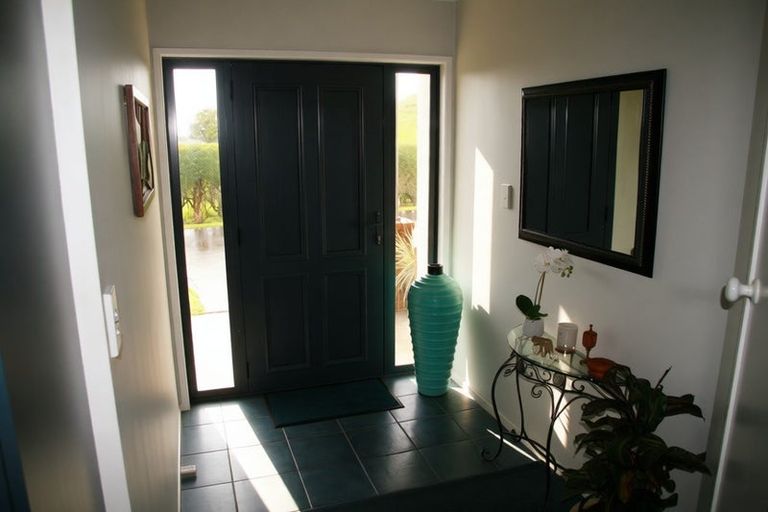 Photo of property in 1758 Mountain Road, Inglewood, 4386