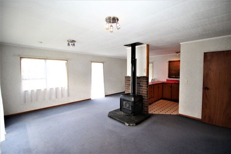 Photo of property in 129 Mclean Street, Woodville, 4920