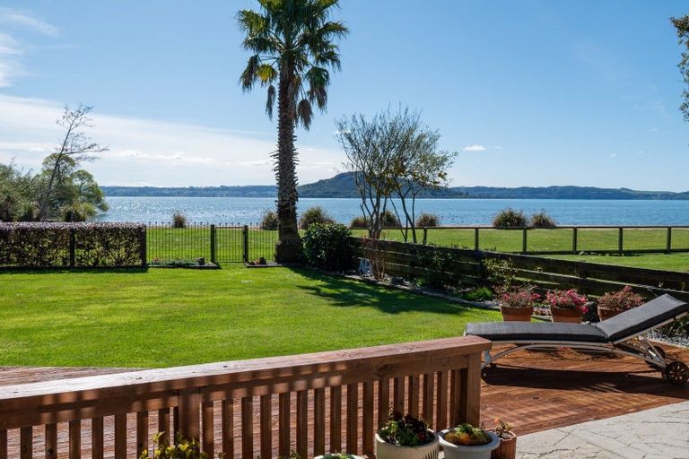 Photo of property in 10a Cooper Avenue, Holdens Bay, Rotorua, 3010