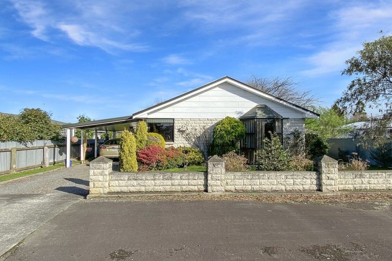 Photo of property in 40 Alma Street, Dannevirke, 4930