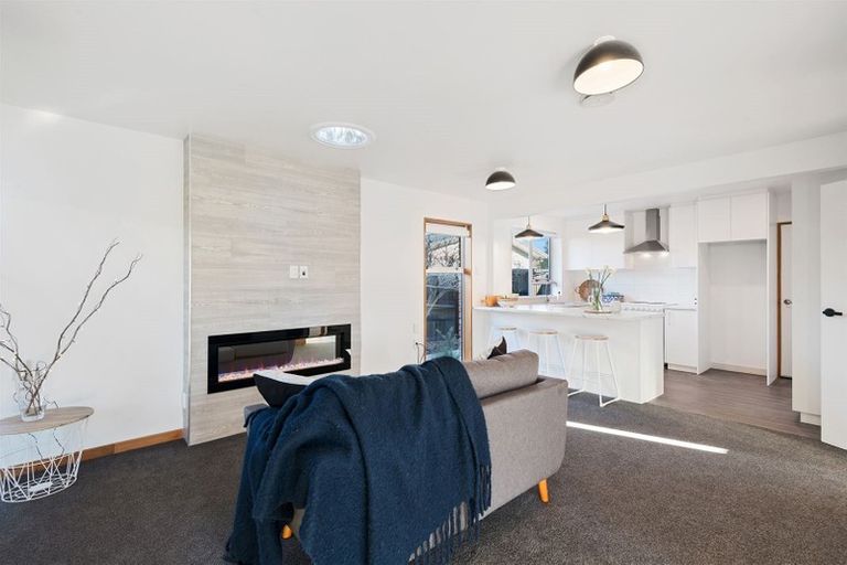 Photo of property in 1/121 Wilsons Road, Saint Martins, Christchurch, 8022