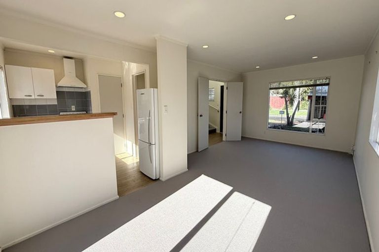 Photo of property in 4/44 Kingsland Avenue, Kingsland, Auckland, 1021