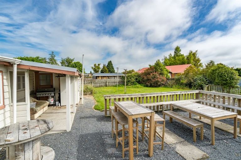 Photo of property in 24 High Street, Milton, 9220