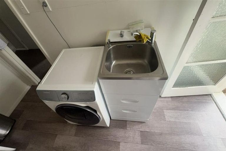 Photo of property in 1 Marama Street, Frankton, Hamilton, 3204