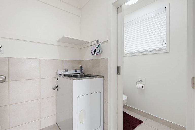 Photo of property in 127b Bruce Mclaren Road, Henderson, Auckland, 0612