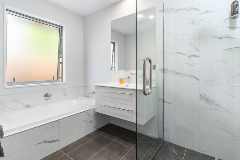 Photo of property in 21 Lindsay Street, St Albans, Christchurch, 8014