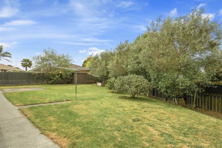 Photo of property in 61 Olympus Grove, Papamoa Beach, Papamoa, 3118