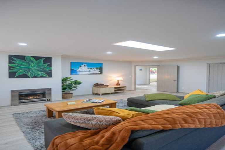 Photo of property in 13 Cobham Lane, Whitianga, 3510