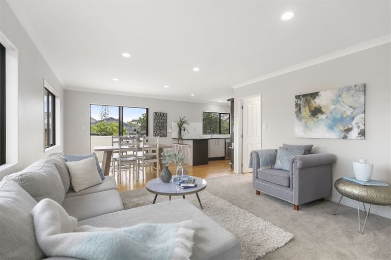 Photo of property in 6a Hope Farm Avenue, Pakuranga Heights, Auckland, 2010