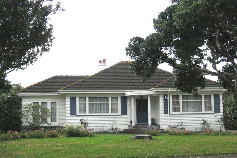 Photo of property in 36 Avalon Crescent, Avalon, Lower Hutt, 5011
