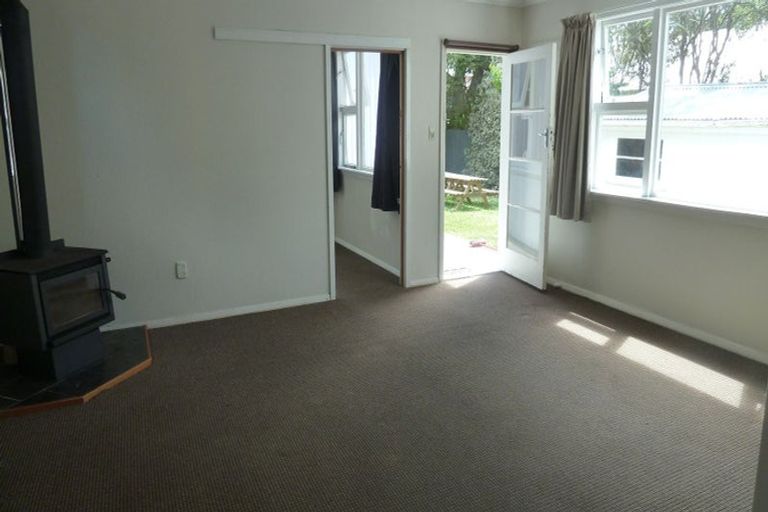 Photo of property in 25 Tika Street, Riccarton, Christchurch, 8041