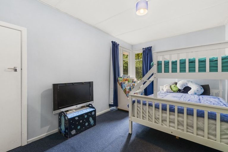 Photo of property in 15 Thomas Crescent, Western Heights, Rotorua, 3015