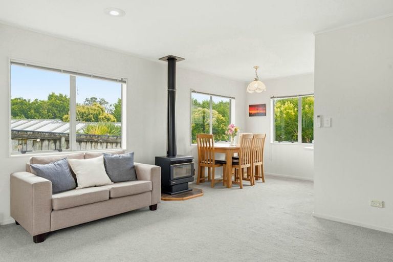 Photo of property in 4/14 Phoenix Place, Papatoetoe, Auckland, 2025