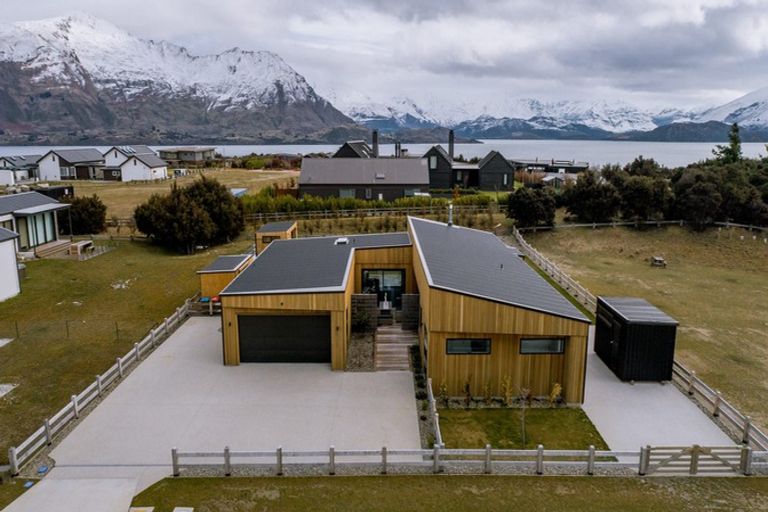 Photo of property in 9 Bull Ridge, Wanaka, 9305