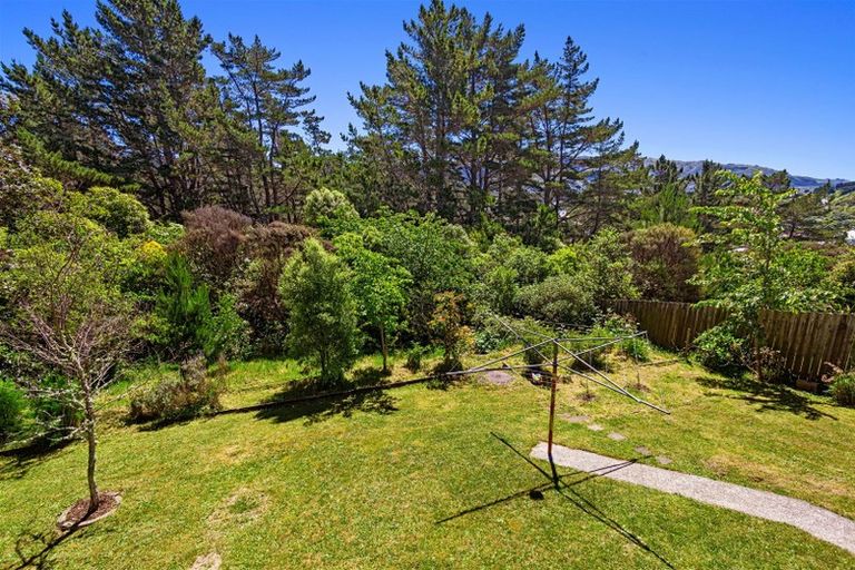 Photo of property in 112 Jamaica Drive, Grenada North, Wellington, 5028