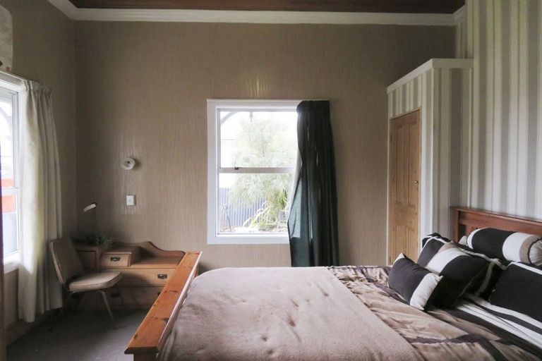 Photo of property in 16 Joseph Street, Gore, 9710