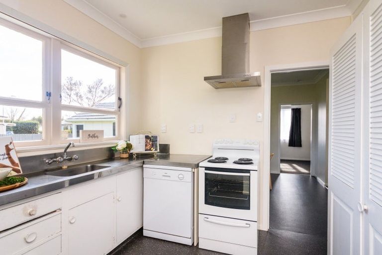Photo of property in 175 College Street, Awapuni, Palmerston North, 4412