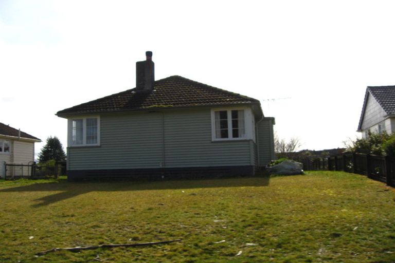 Photo of property in 12 Conlon Street, Reefton, 7830