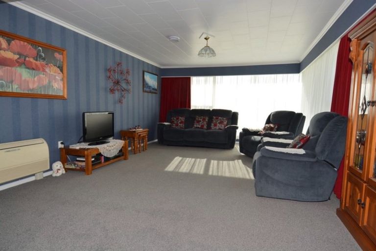 Photo of property in 2 Highfield Terrace, Newfield, Invercargill, 9812