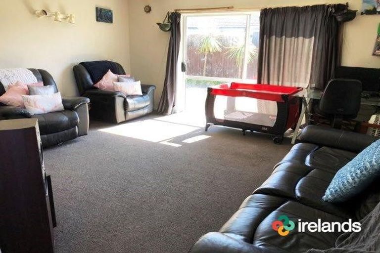 Photo of property in 19 Chadbury Street, Parklands, Christchurch, 8083