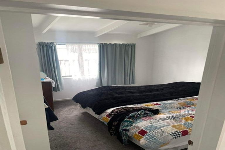 Photo of property in 24 Freda Place, Favona, Auckland, 2024