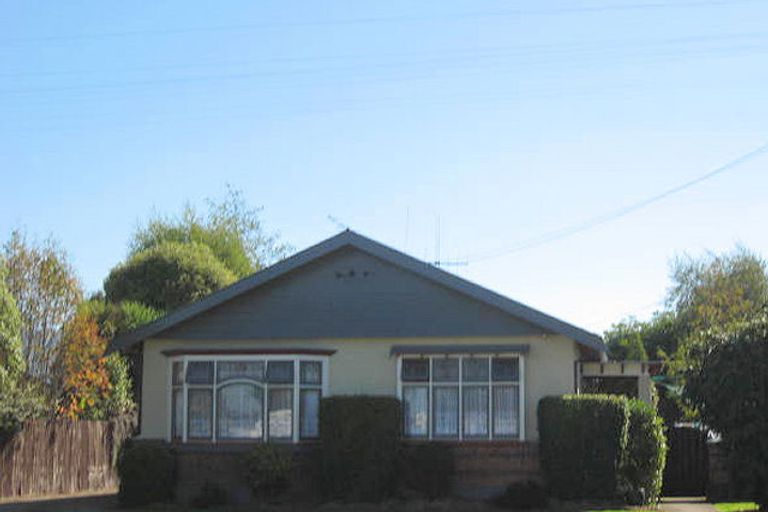 Photo of property in 14 Herbert Street, Waimate, 7924