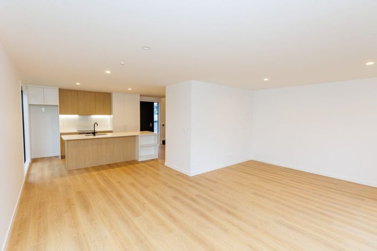 Photo of property in 18/10 Trieste Way, Paraparaumu, 5032