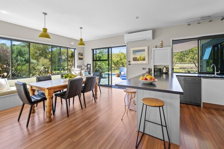 Photo of property in 266 Onehunga Road, Bay View, Napier, 4182