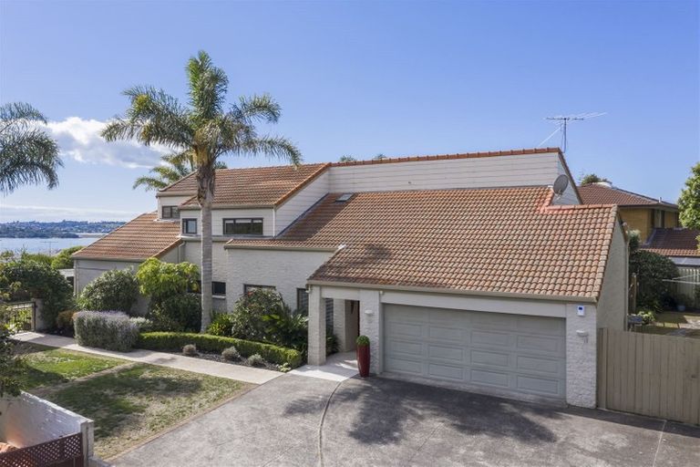 Photo of property in 11 Antilla Place, Half Moon Bay, Auckland, 2012