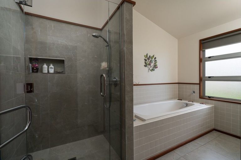 Photo of property in 13 Tawhaa Road, Waitahanui, Taupo, 3378