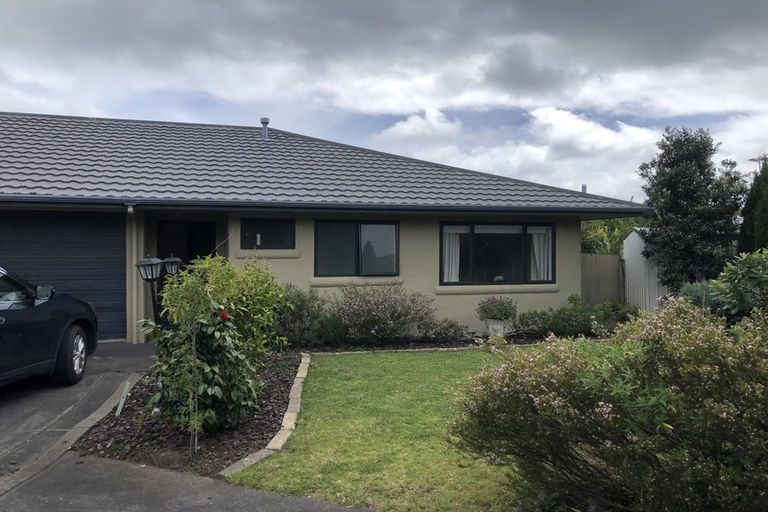 Photo of property in 105 Makarini Street, Paraparaumu, 5032