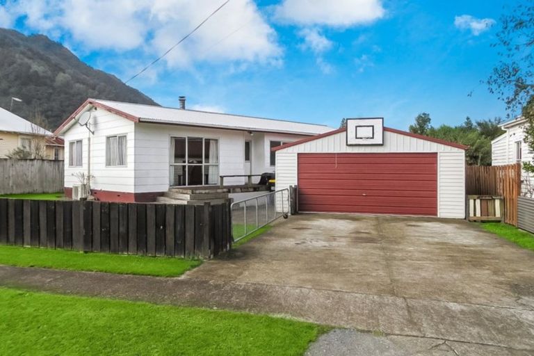Photo of property in 37 Ema Street, Te Aroha, 3320