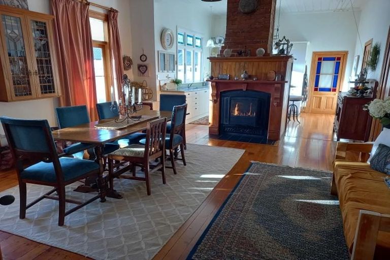 Photo of property in 10 Rawhiti Street, Vogeltown, New Plymouth, 4310