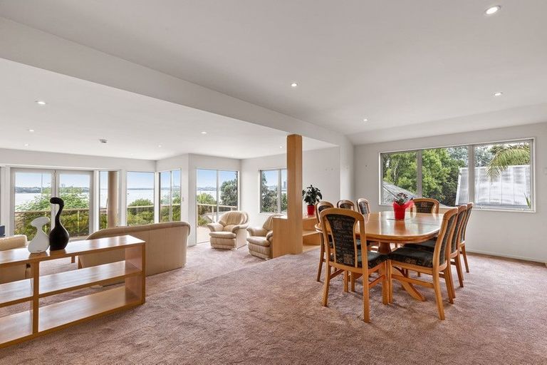 Photo of property in 2/31 Princes Street, Northcote Point, Auckland, 0627