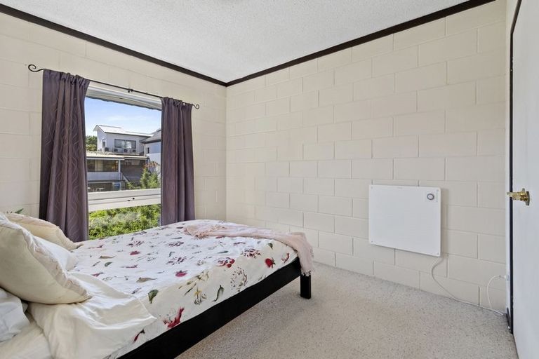 Photo of property in 9/1 Glen Road, Browns Bay, Auckland, 0630
