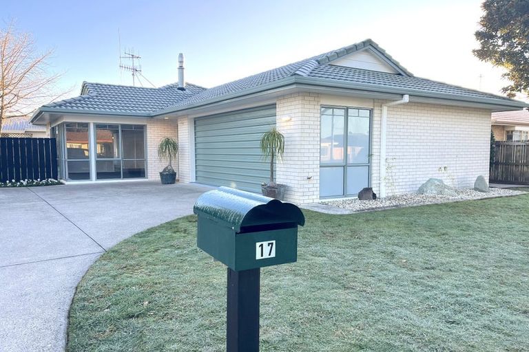 Photo of property in 17 Lavender Place, Papamoa Beach, Papamoa, 3118
