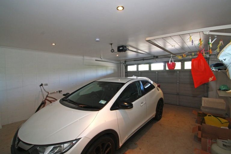 Photo of property in The Strand, 3/16 Ronald Street, Strandon, New Plymouth, 4312