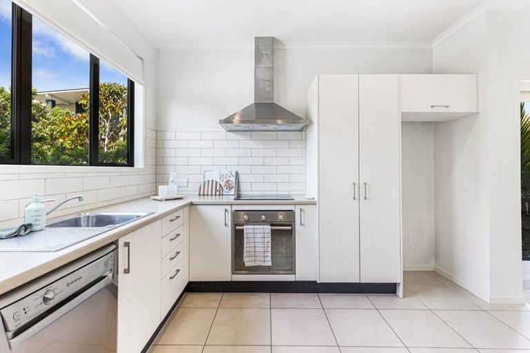 Photo of property in 19c Meteor Road, Hobsonville, Auckland, 0616