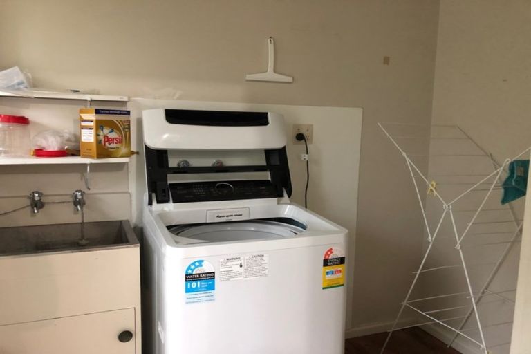 Photo of property in 52 Queens Grove, Hutt Central, Lower Hutt, 5010