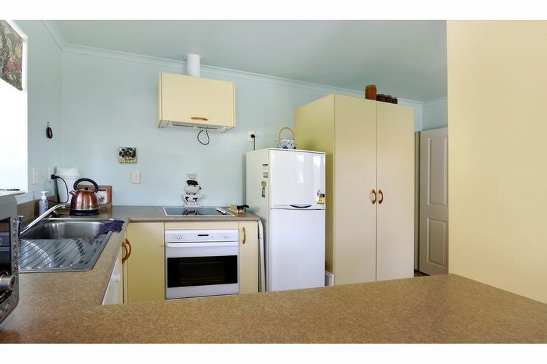 Photo of property in 12 Burrough Place, Enner Glynn, Nelson, 7011