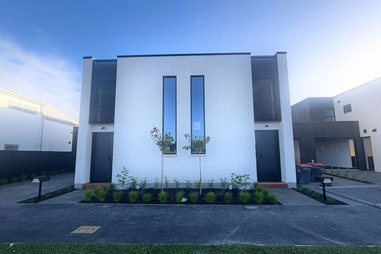 Photo of property in 2/58 Elizabeth Street, Riccarton, Christchurch, 8041