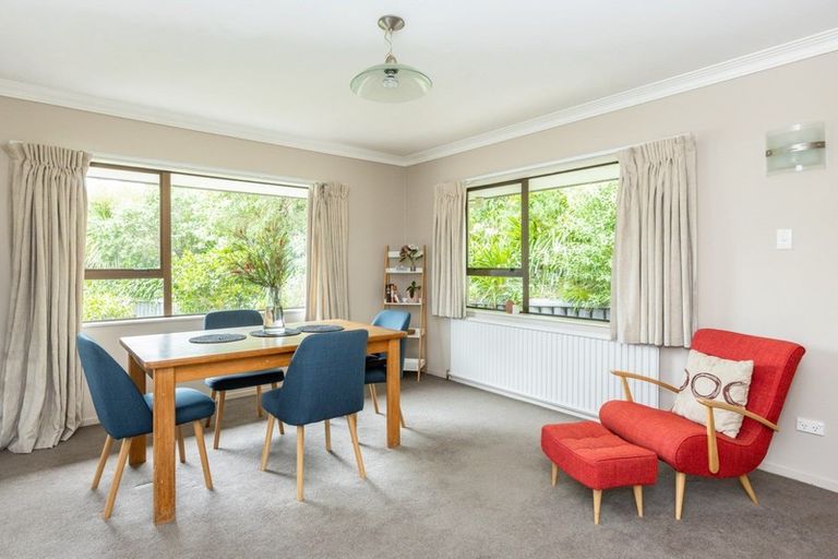 Photo of property in 103 James Cook Street, Havelock North, 4130