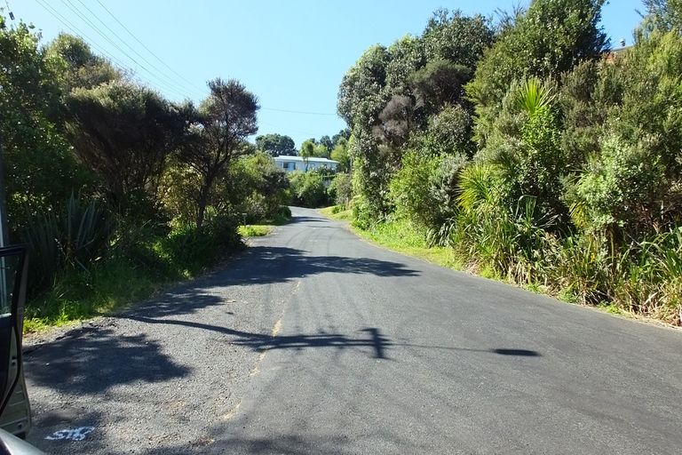 Photo of property in 20 Hillside Crescent, Leigh, 0985