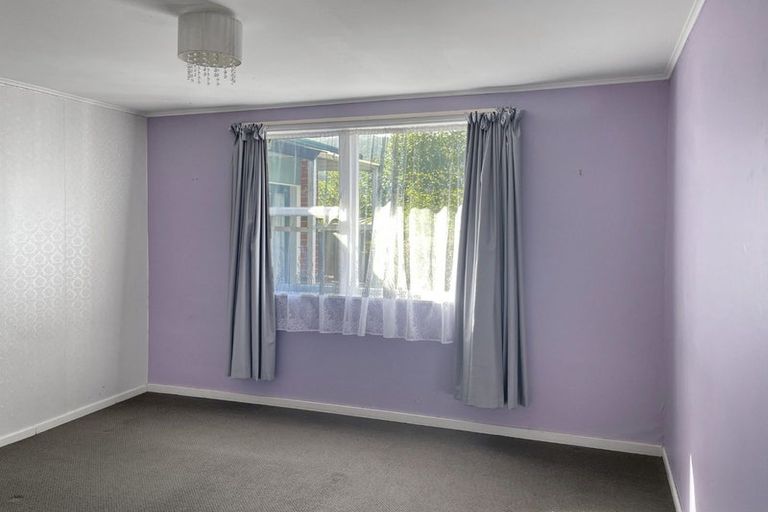 Photo of property in 2/113 Clouston Park Road, Clouston Park, Upper Hutt, 5018