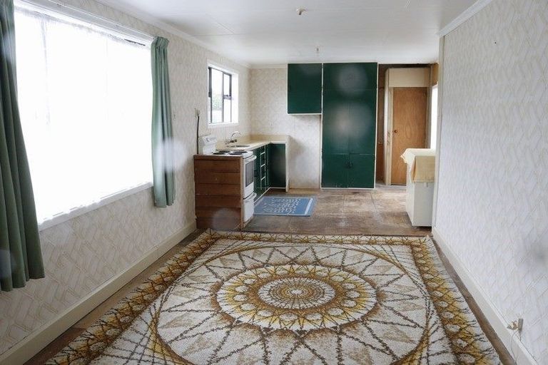 Photo of property in 56 Matai Street, Castlecliff, Whanganui, 4501