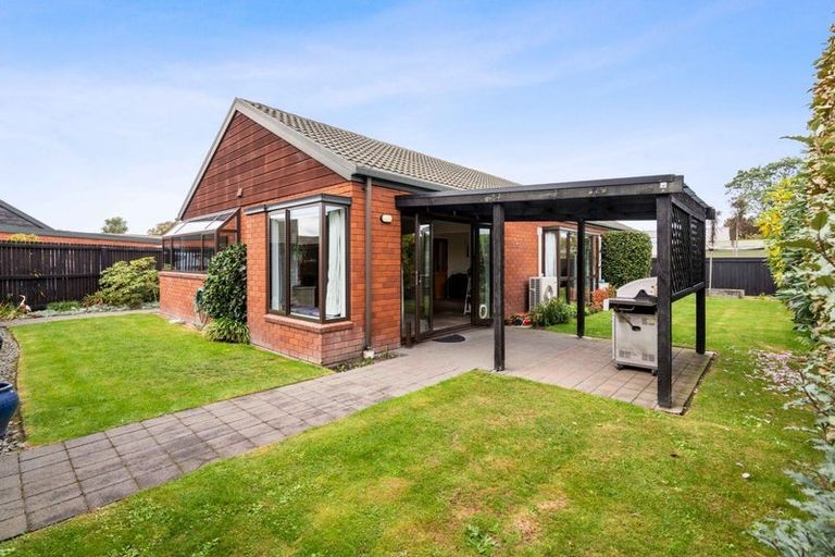 Photo of property in 45 Munro Street, Redwood, Christchurch, 8051