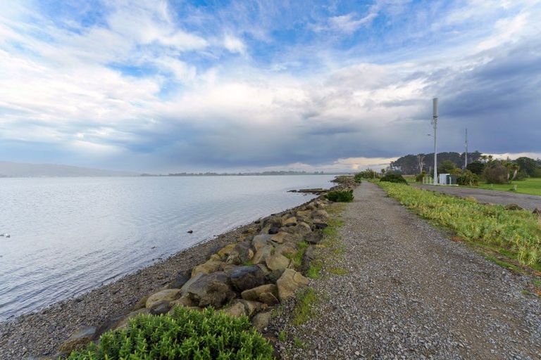 Photo of property in 1/407 Estuary Road, South New Brighton, Christchurch, 8062